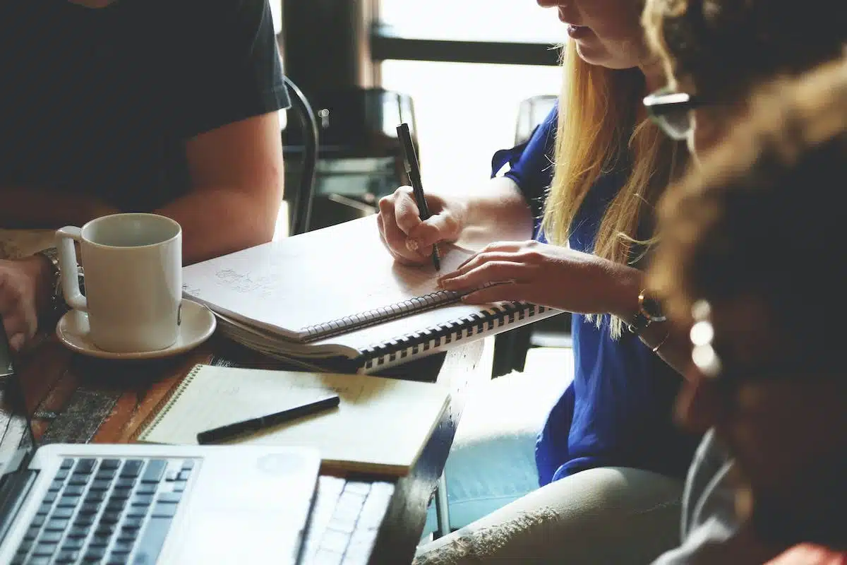 Les étapes clés pour créer une entreprise en toute légalité