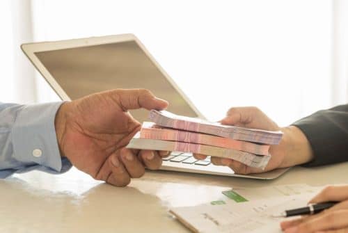 Emprunter avec un seul bilan : est-ce possible ?