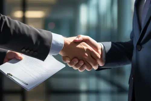 Remise en main propre de votre lettre de démission : conseils et étapes essentielles