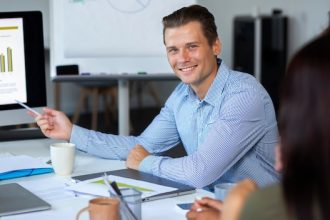 Lancer une boutique en ligne : pourquoi l'expert-comptable est utile dès le départ ?